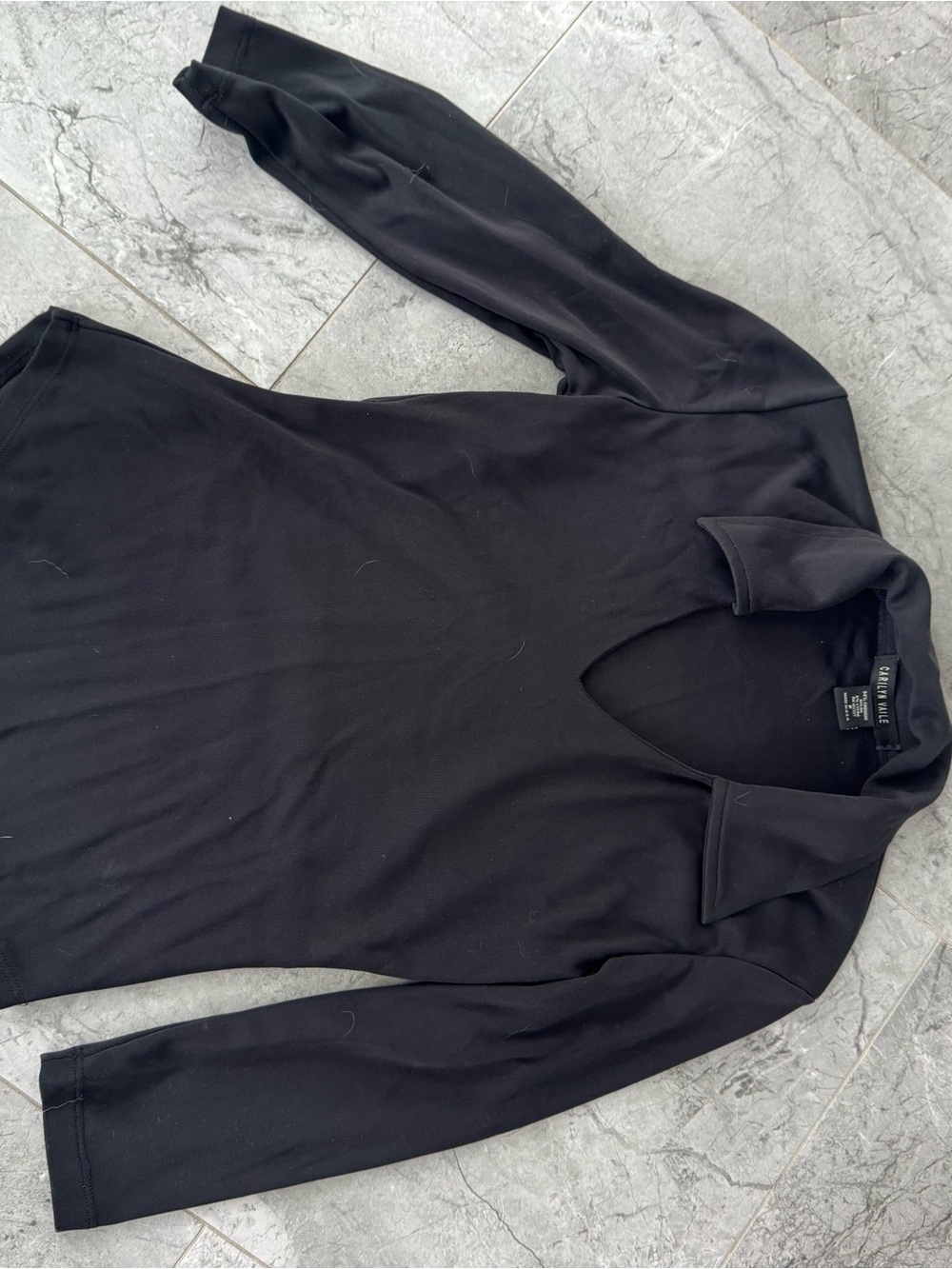 Black Collared 3/4 sleeve nylon top